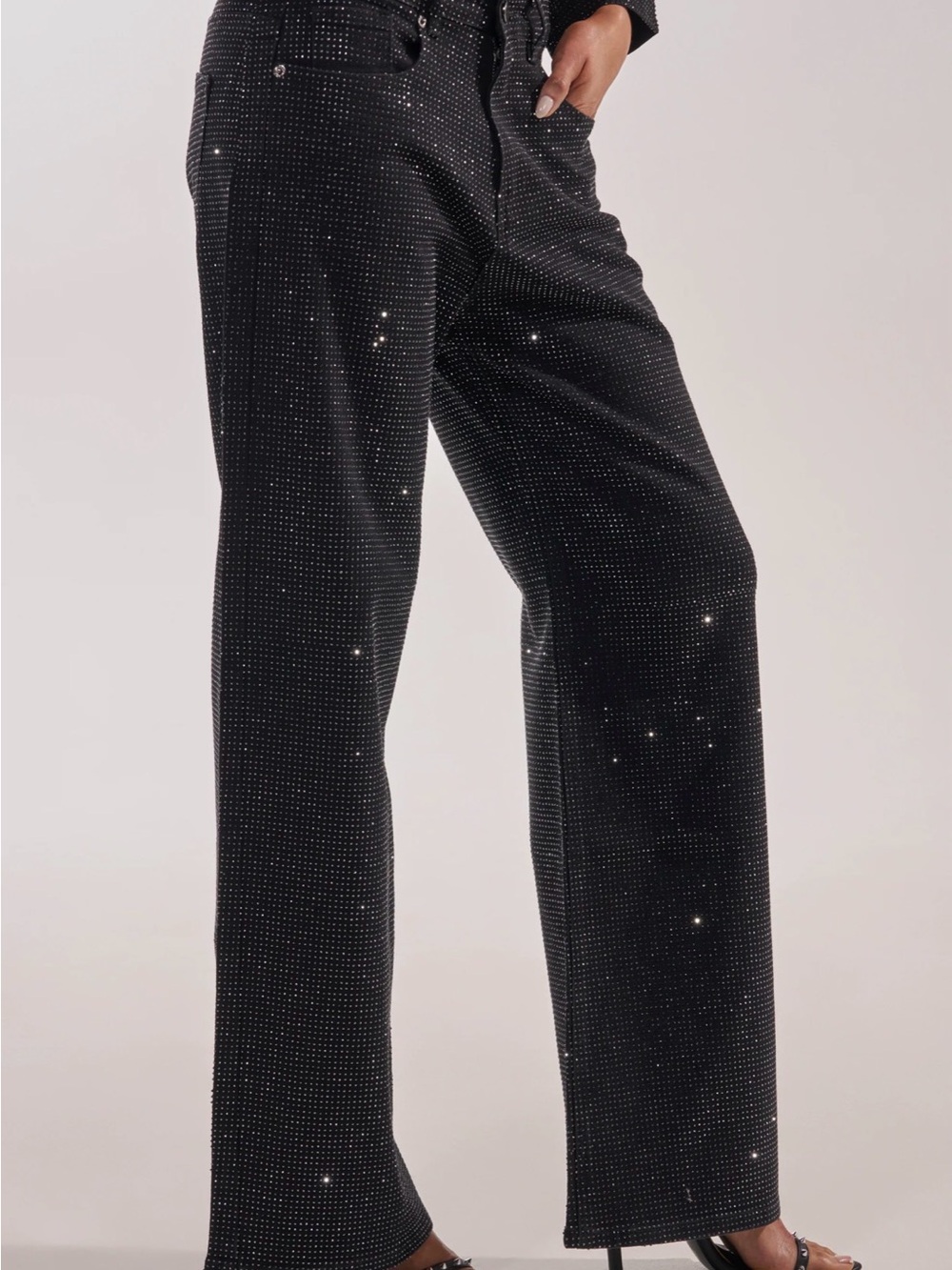 NWT AKIRA Black Rhinestone Embellished Jeans relaxed fix size large